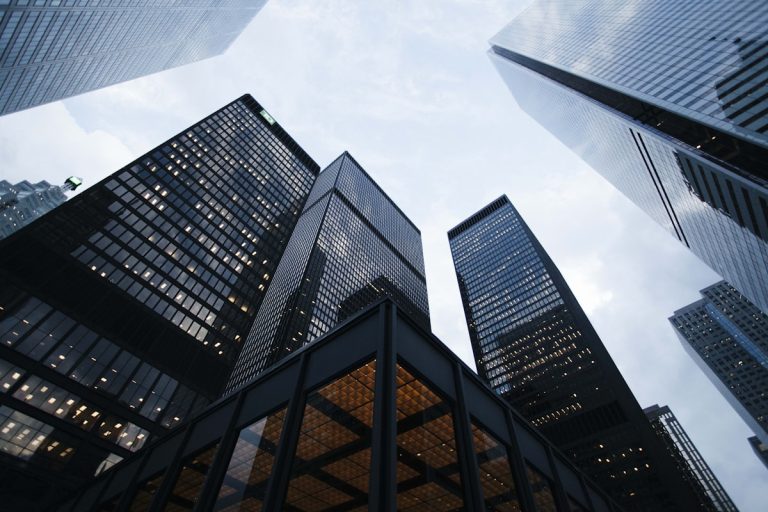 Best Practices for Centralized Multi-Branch Management in a Unified Cloud ERP